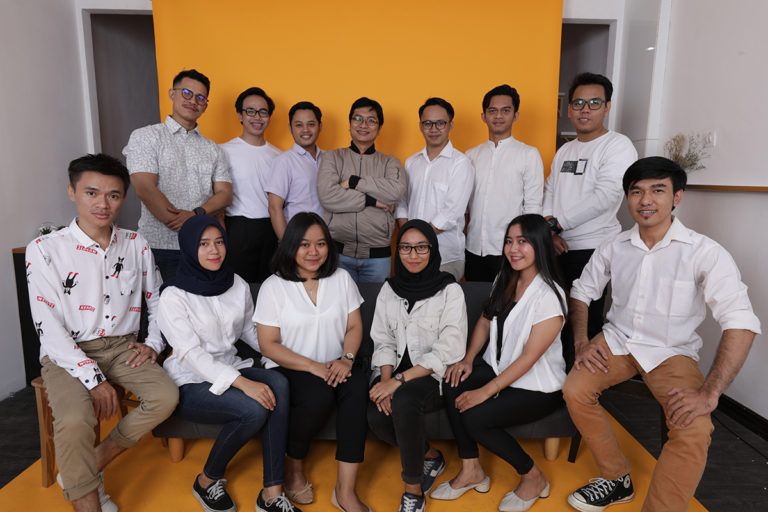 Mengenal Tim Customer Relation Officer SiCepat Ekspres