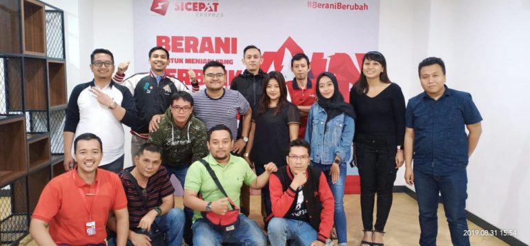 Mengulik Departemen Sales Corporate SiCepat Ekspres