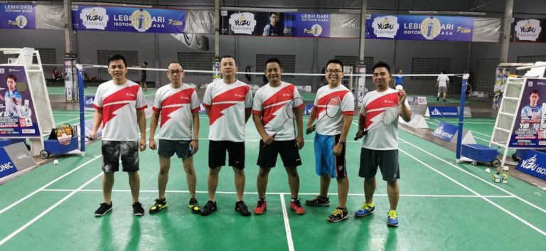 Komunitas Badminton SiCepat Ekspres