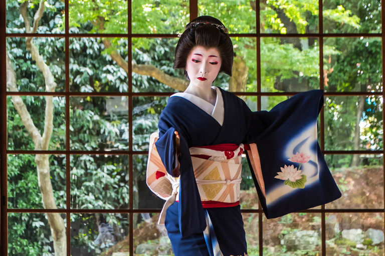 Budaya Geiko dan Maiko Jepang