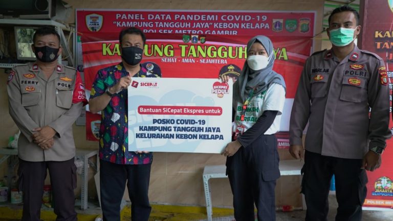 SiCepat Bantu Kampung Tangguh Jaya Lawan Corona