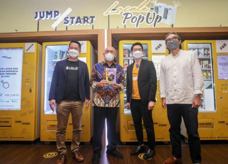 Kolaborasi Blibli dan JumpStart Luncurkan Vending Machine untuk Produk UMKM