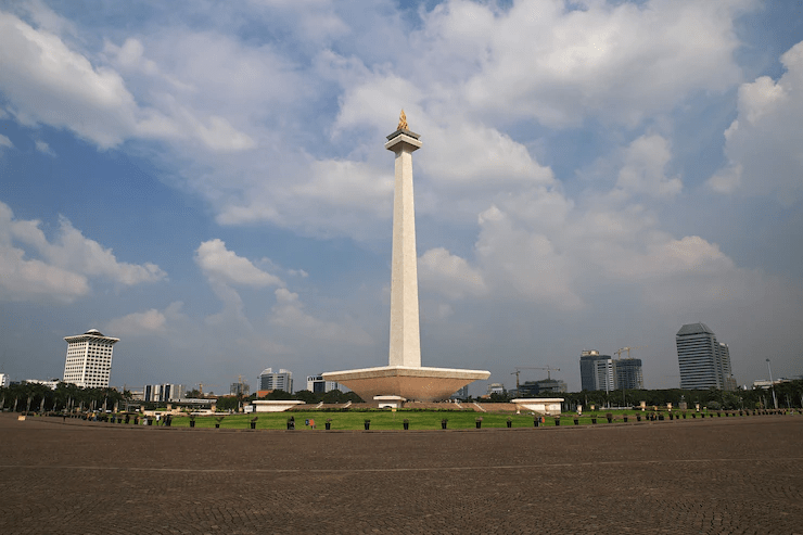 Setelah Dua Tahun Tutup, Akhirnya Monas Kembali Dibuka Secara Bertahap