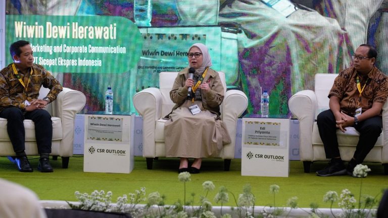 SiCepat Ekpsres Bagikan Pentingnya Strategi Bisnis Berkelanjutan dalam Olahkarsa CSR Outlook 2022