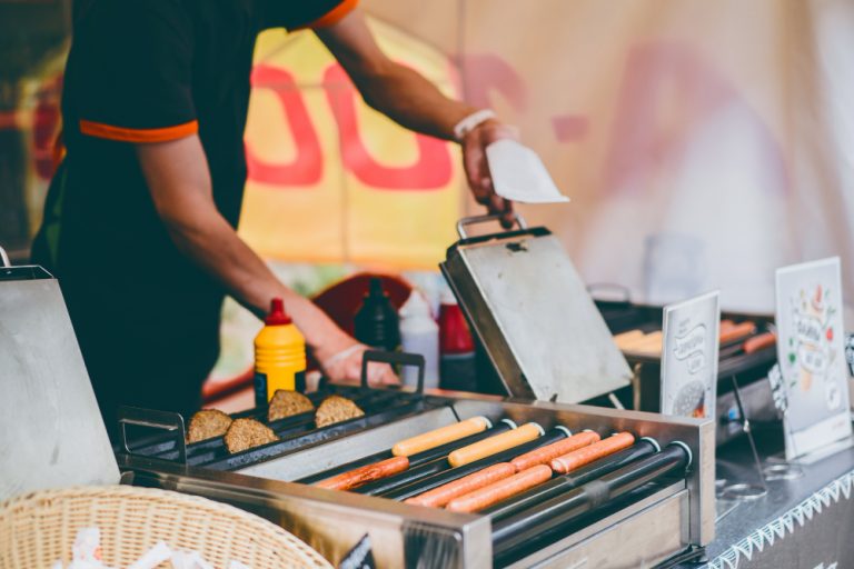 Aneka Pilihan Jajanan Street Food Jakarta yang Enak dan Murah