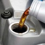 Jenis dan Waktu yang Tepat untuk Ganti Oli Kendaraan