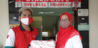 SiCepat Ekspres Bagikan 5000 Masker Ke Kelurahan Kebon Kelapa