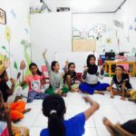 Salurkan Jiwa Sosial Lewat Berbagi Membantu Sesama