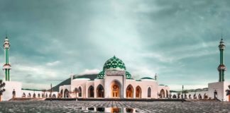 Mengintip Indahnya Pulau Natuna