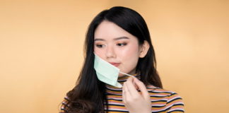 Tips Make Up Agar Tetap Fresh Meski Pakai Masker
