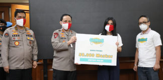 SiCepat Bersama Gemas Serahkan Masker ke Pemprov Banten, Dki Jakarta, dan Polri