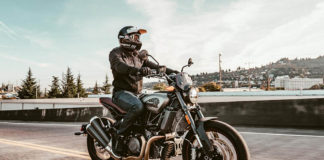 8 Teknik Pengereman yang Baik Bagi Pengendara Motor