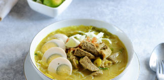 Ragam Soto Asli Indonesia yang Menggoyang Lidah