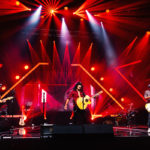 Bawakan Lagu Legendaris, Slank Guncang Panggung Konser HHYS