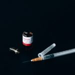 Vaksin COVID-19 Bisa Dilakukan Dengan Sistem Drive Thru