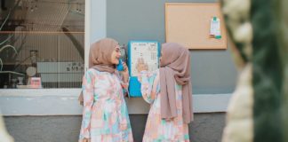 Tren Busana Muslim Wanita Untuk Lebaran 2021