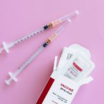 Kemenkes Tunda Distribusi Vaksin AstraZeneca