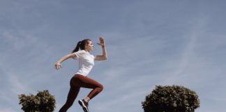 Tips Memilih Pakaian Olahraga Wanita yang Tepat