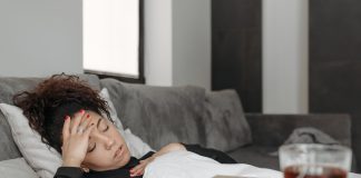 Kenali Perbedaan Gejala Covid-19 Sebelum dan Sesudah Vaksin