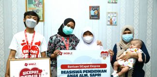 SiCepat Ekspres Berikan Beasiswa Pendidikan Untuk Anak Alm. Sapri Pantun