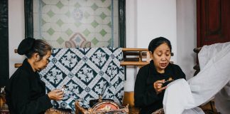 Tips Menyimpan dan Merawat Kain Batik