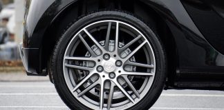 Ban Tanpa Udara VS Ban Angin Konvensional