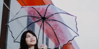 Musim Hujan Tiba! Yuk, Sedia Perlengkapan Musim Hujan di Om Botak