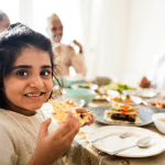 Cara Persiapkan Anak untuk Belajar Puasa Ramadan