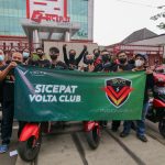 Ramaikan Momen Ramadan, SiCepat Volta Club Bagi-Bagi Takjil di Wilayah Manggarai