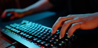 Rekomendasi Keyboard Gaming agar Main Game Semakin Seru