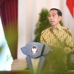 Presiden Jokowi Izinkan Masyarakat Lepas Masker Saat Aktivitas di Luar Ruangan