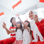 Paduan Busana Merah dan Putih Buat Rayakan 17 Agustus Agar Terlihat Modis busana merah putih