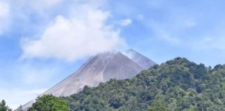 PVMBG Imbau Masyarakat Gunakan Masker untuk Hindari Erupsi Gunung Semeru