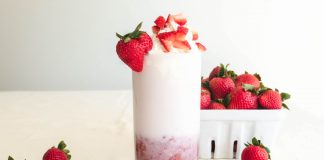 Temani Buat Nonton Drakor, Ini Dia Resep Korean Strawberry Milk yang Menyegarkan