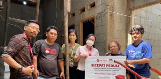 SiCepat Ekspres Salurkan Bantuan Kepada Karyawan Korban Kebakaran Rumah