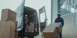 Ingin Bisnis Semakin Optimal? Yuk, Intip Cara Memilih Jasa Pengiriman yang Tepat